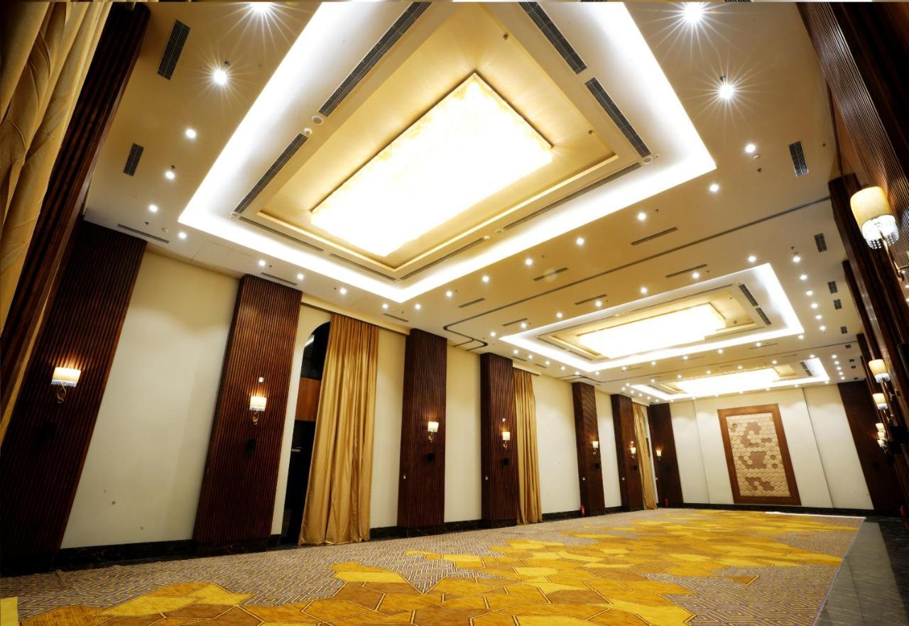 Hotel Polo Towers Agartala Bagian luar foto