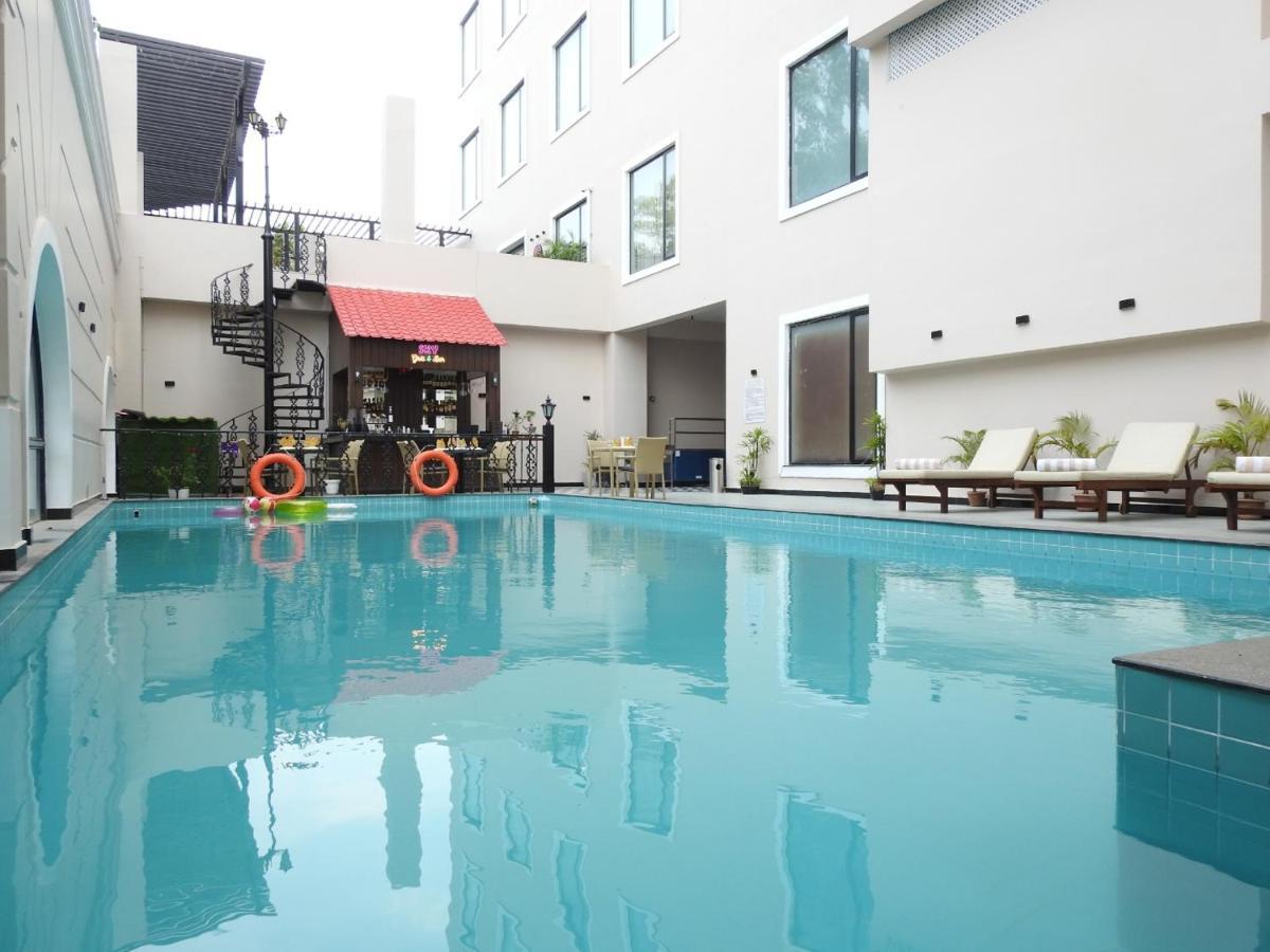 Hotel Polo Towers Agartala Bagian luar foto